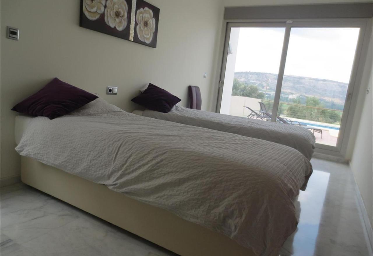 Modern Villa Frontline Golf Алгорфа Екстериор снимка