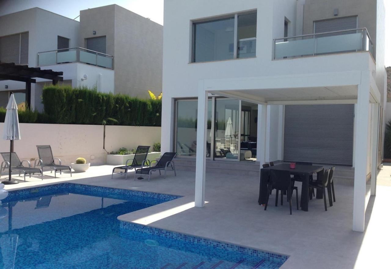 Modern Villa Frontline Golf Алгорфа Екстериор снимка