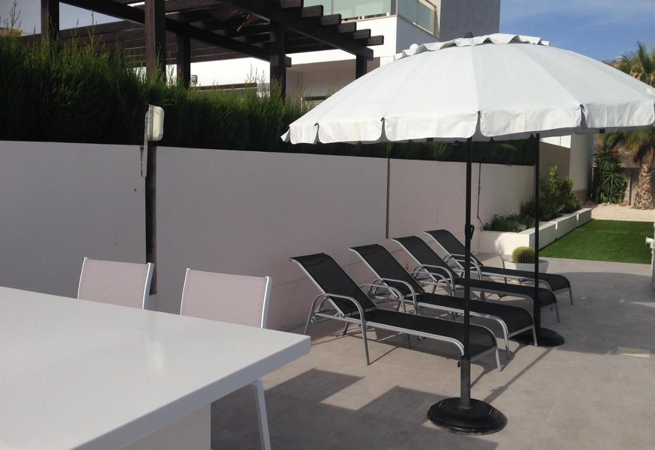 Modern Villa Frontline Golf Алгорфа Екстериор снимка