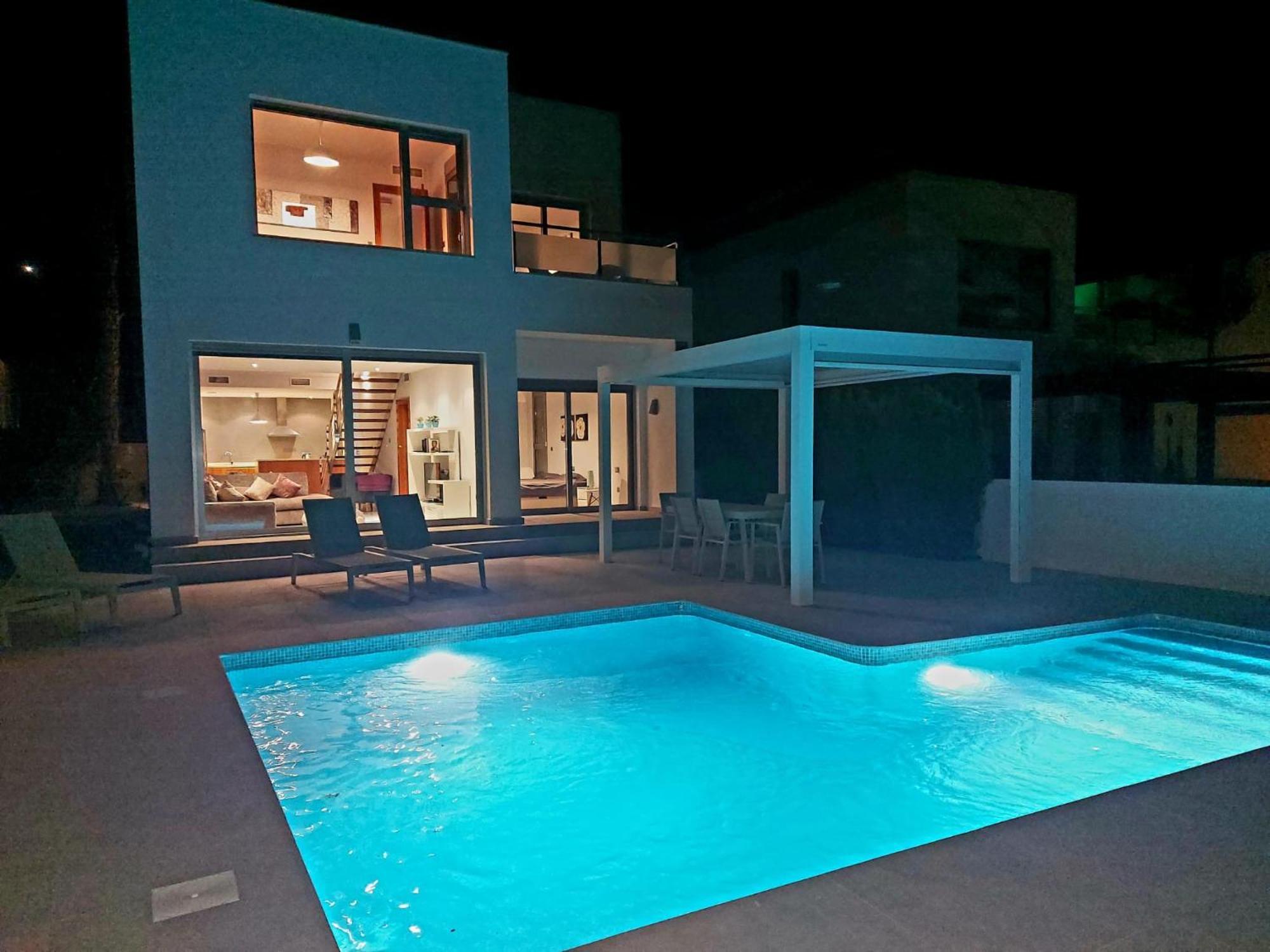 Modern Villa Frontline Golf Алгорфа Екстериор снимка